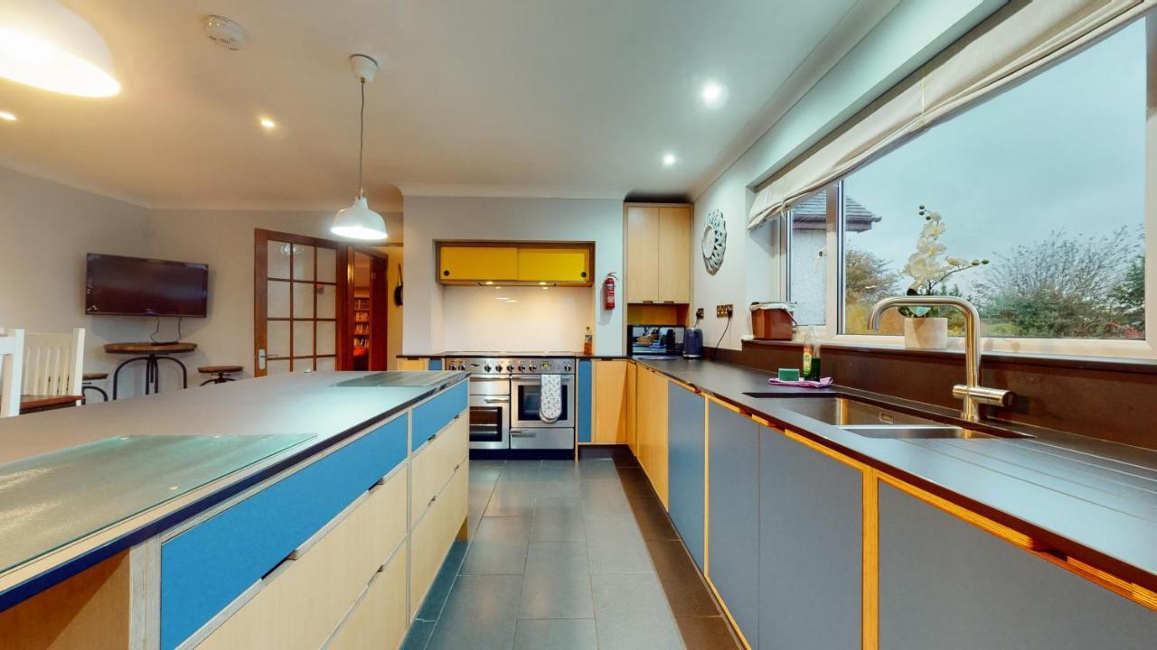 Jaw-Dropping Beach House In Anglesey Benllech Eksteriør billede